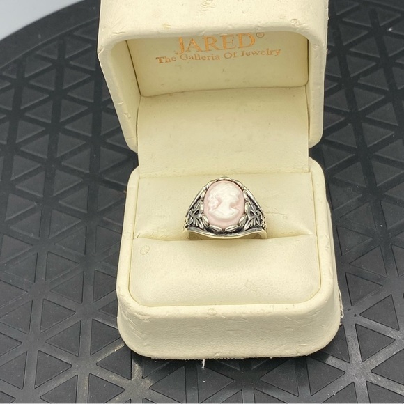 SILVER CAMEO RING SIZE 8 - Picture 5 of 11